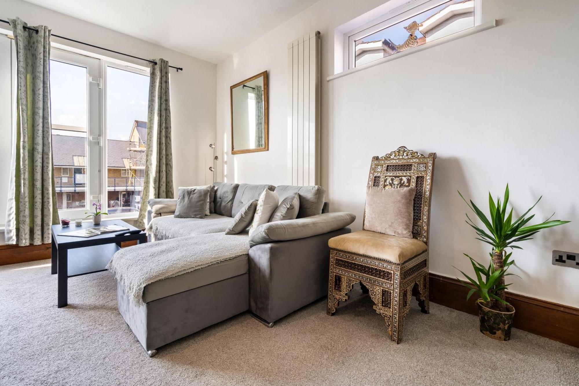 Modern 2 Bedroom Apartment In Mitcham, London Esterno foto