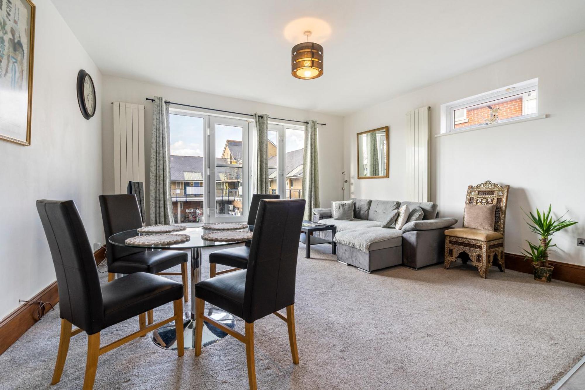 Modern 2 Bedroom Apartment In Mitcham, London Esterno foto